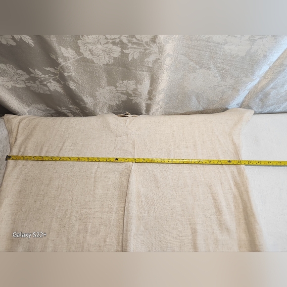 P CILL SIZE S ELEGANT CREAM MAXI DREES. - Picture 7 of 9